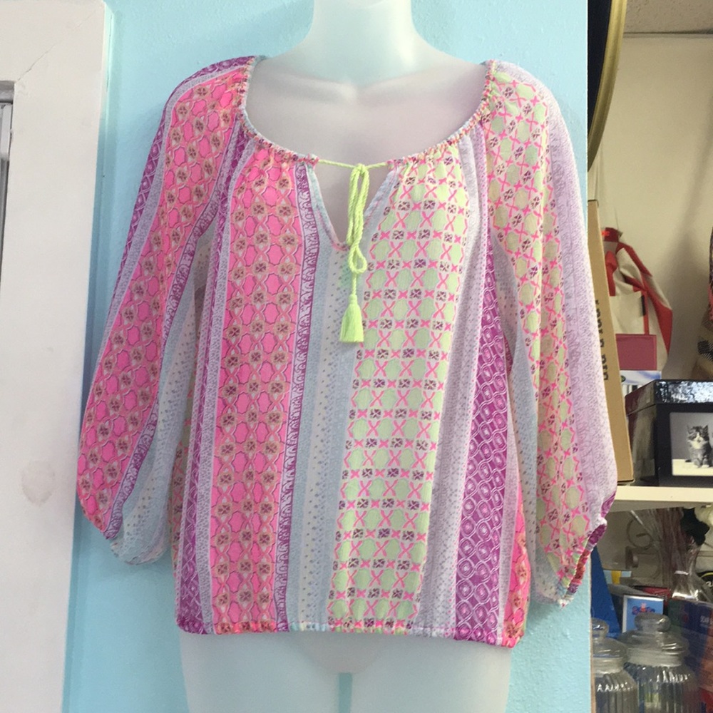Colorful bubble top like new fast shipping